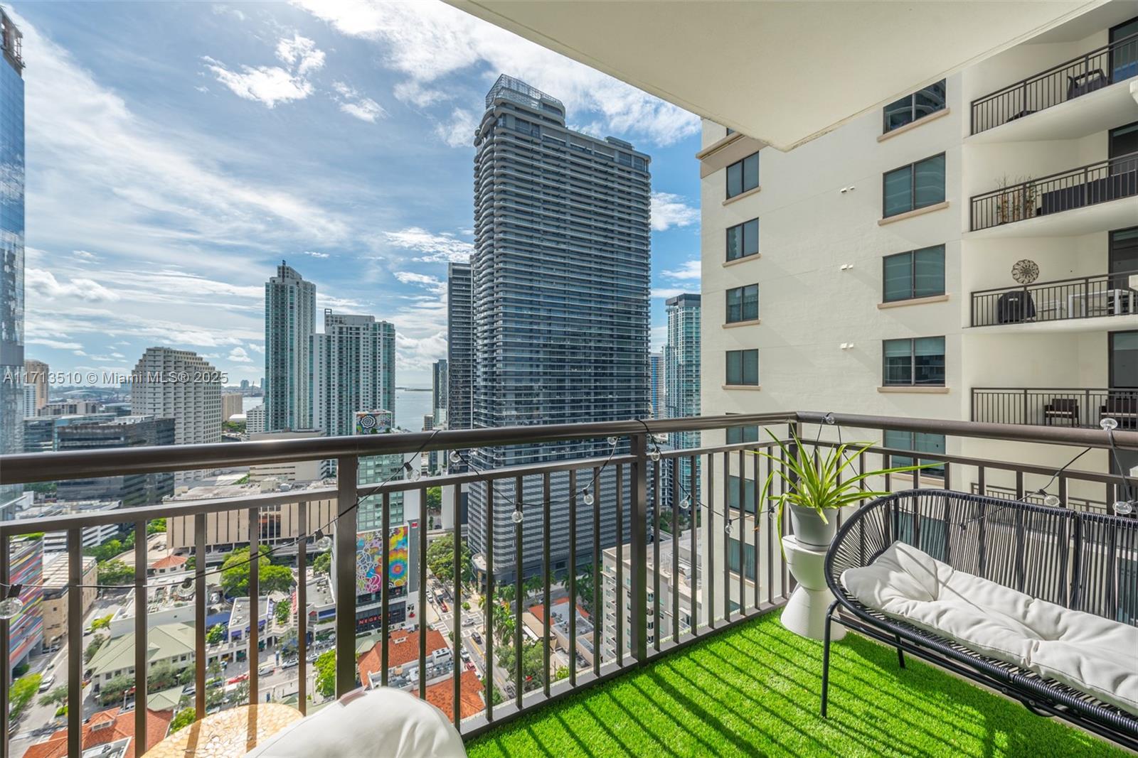 999 SW 1st Ave # 2908