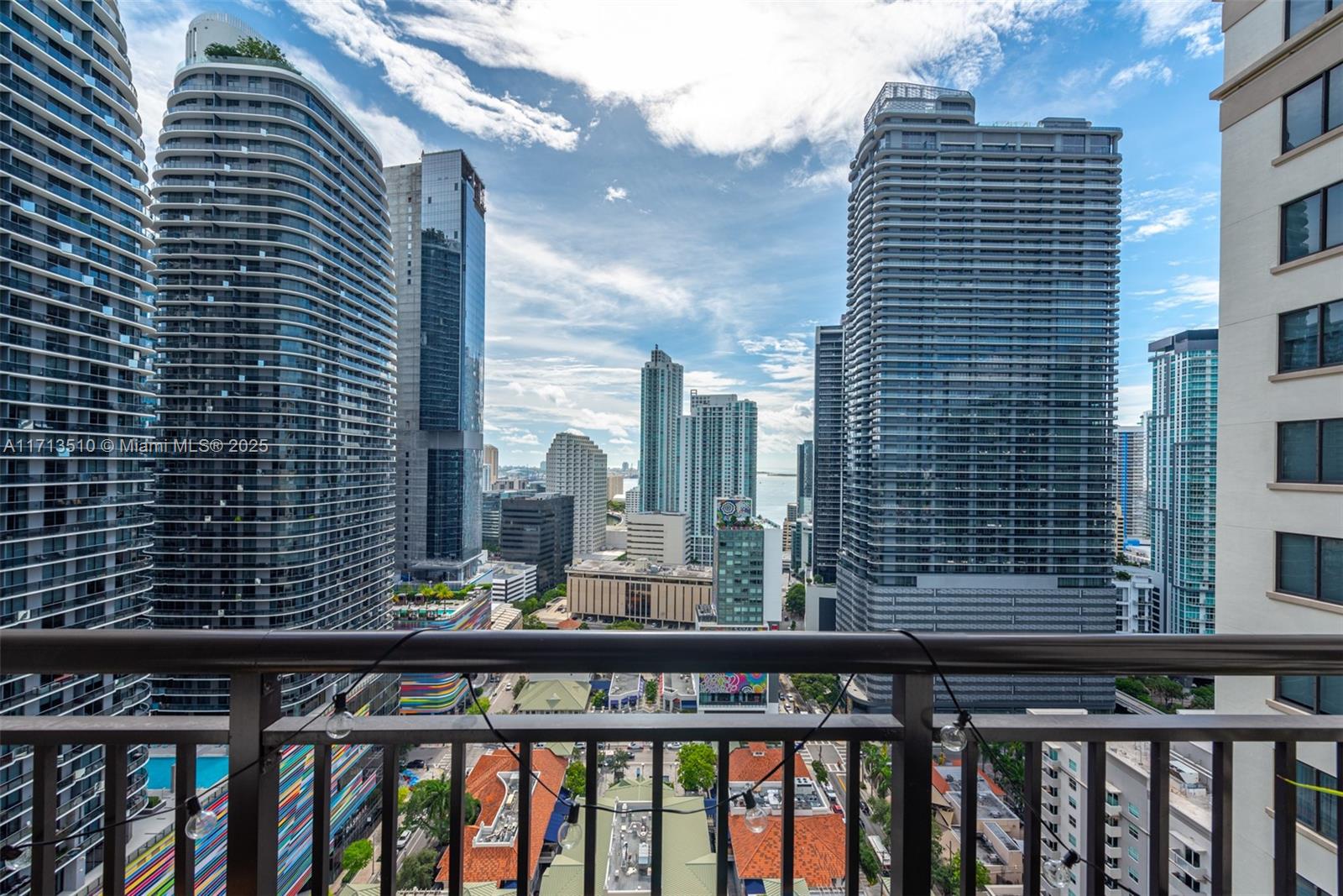 999 SW 1st Ave # 2908