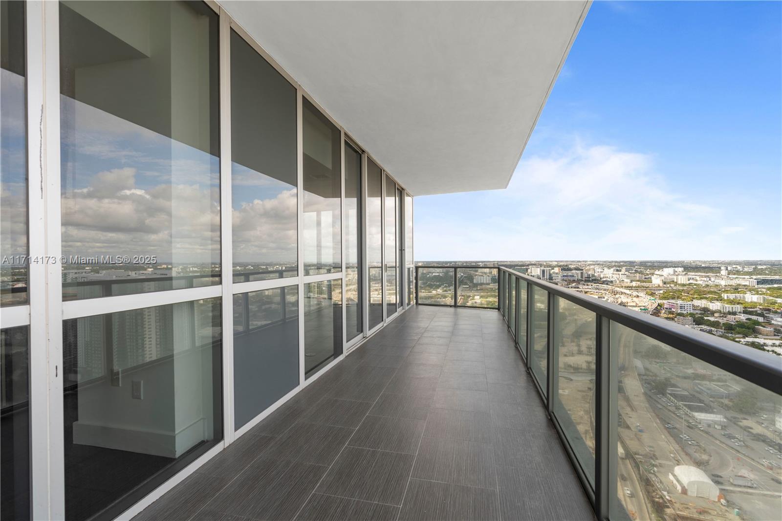 1100 Biscayne Blvd # 4005