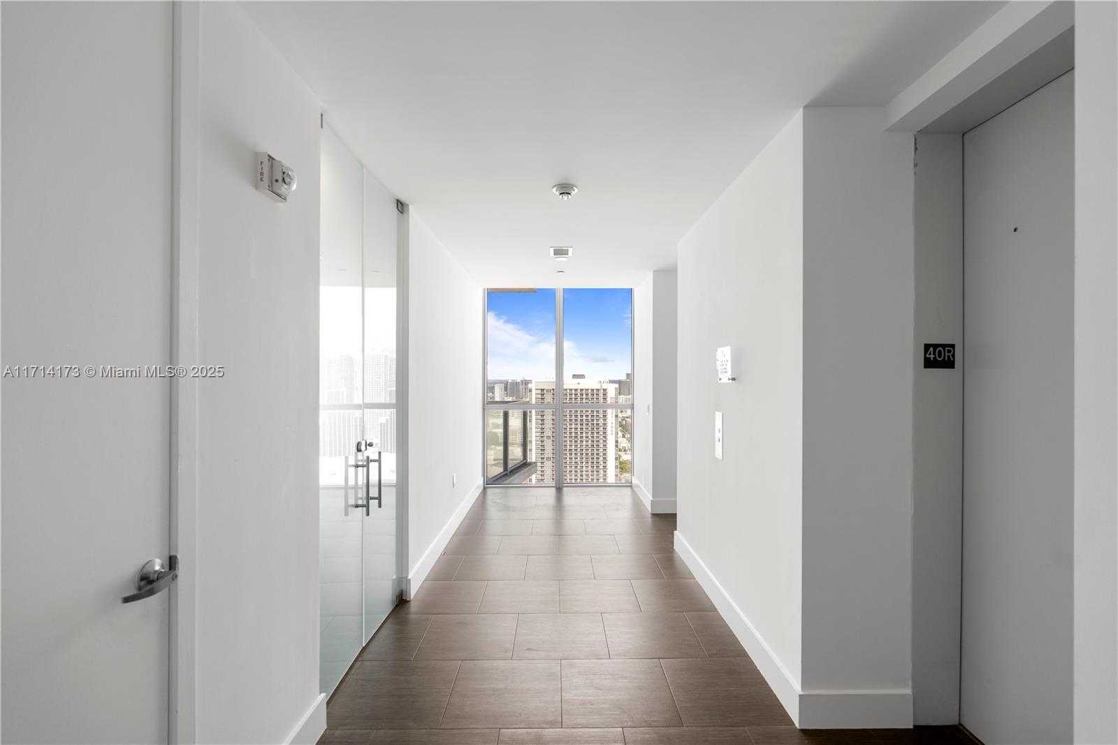 1100 Biscayne Blvd # 4005