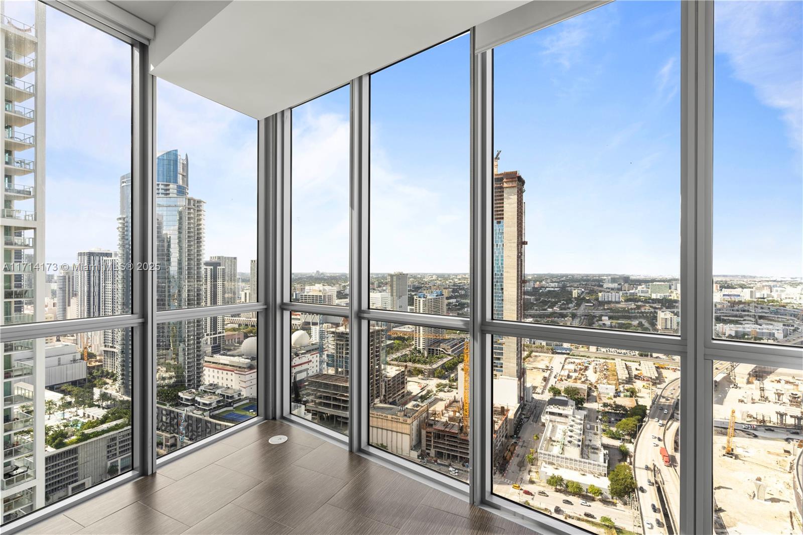 1100 Biscayne Blvd # 4005