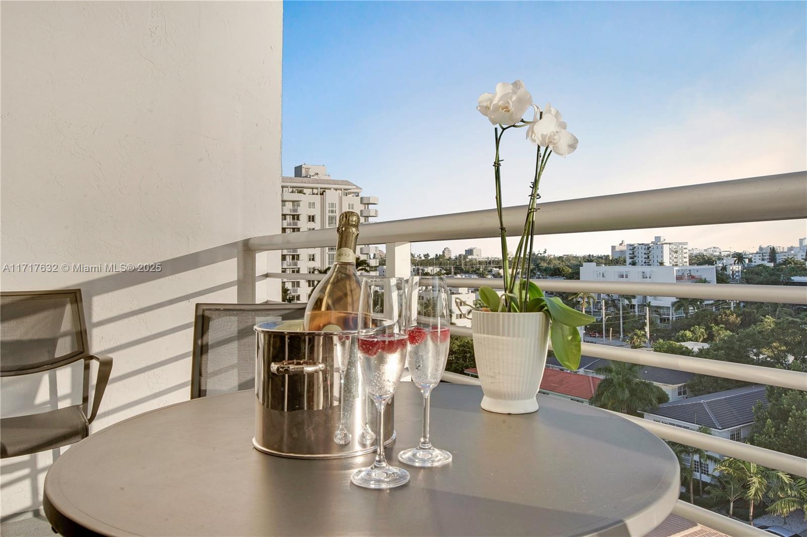 1450 Lincoln Rd # 909