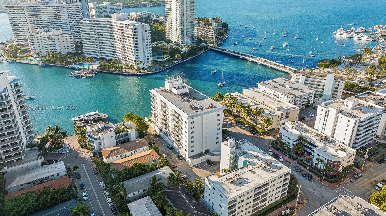 1450 Lincoln Rd # 909