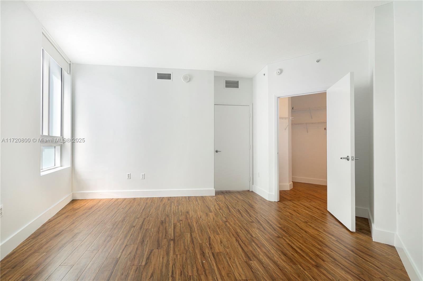 1900 N Bayshore Dr # 3410