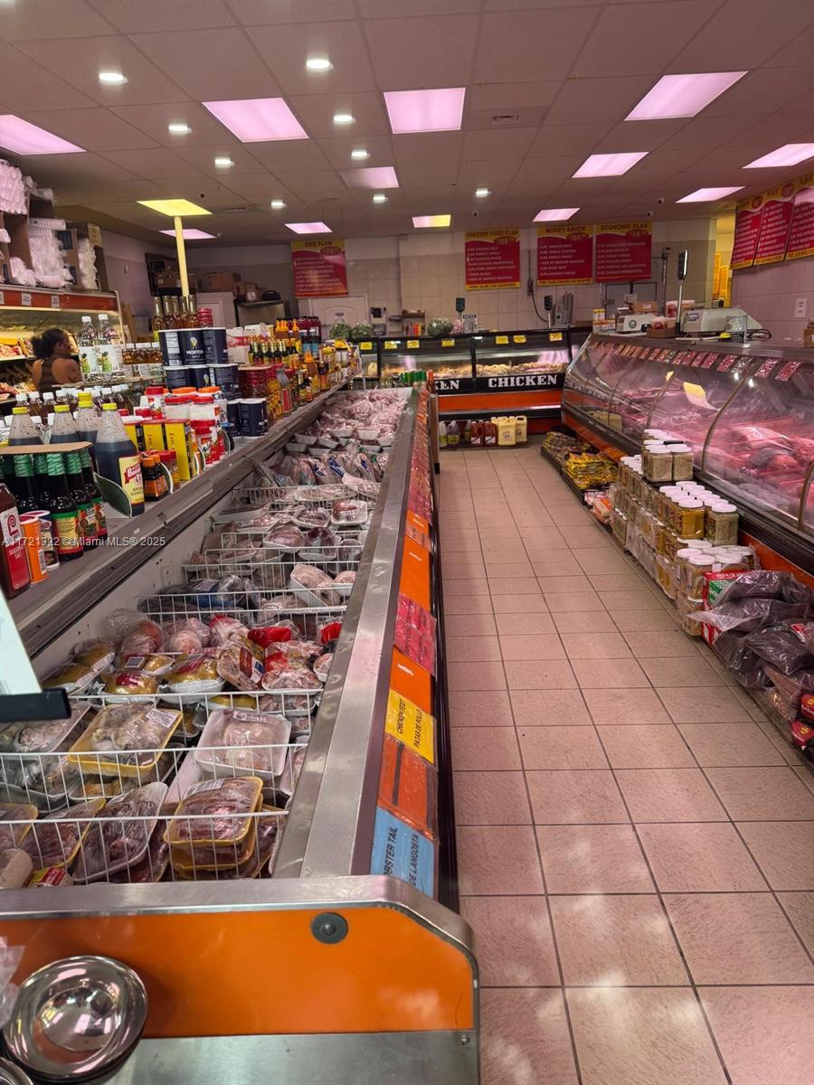 11000 SW 184th St # 1