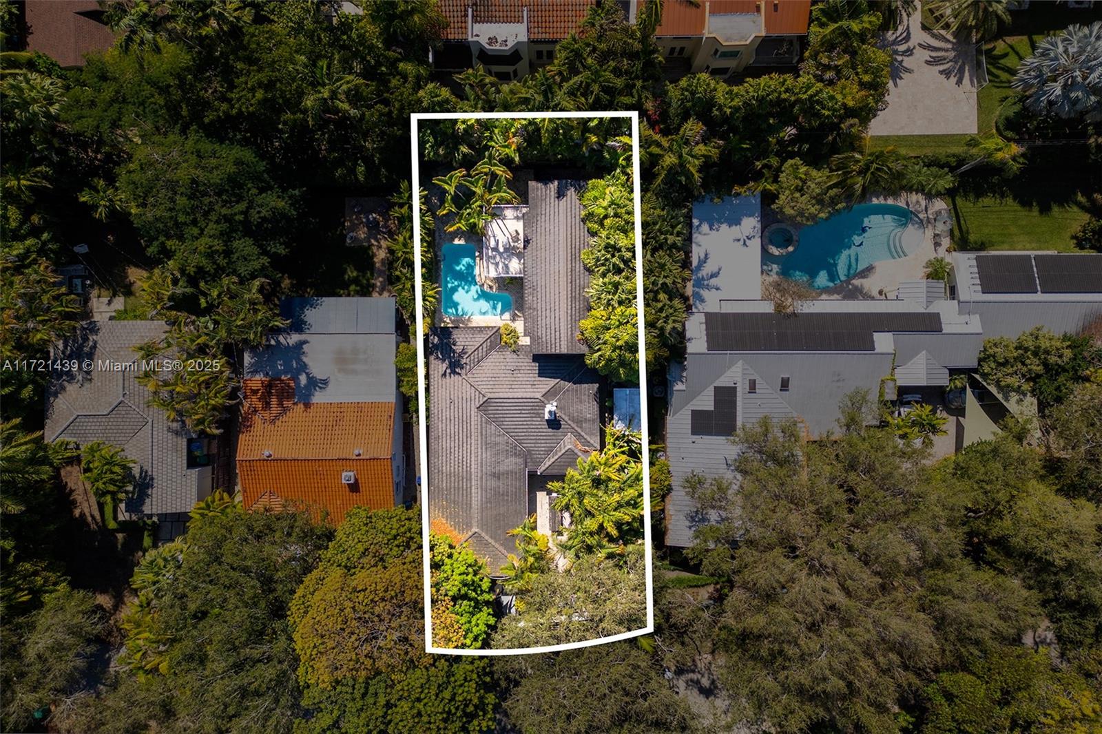 4160 Ventura Ave
