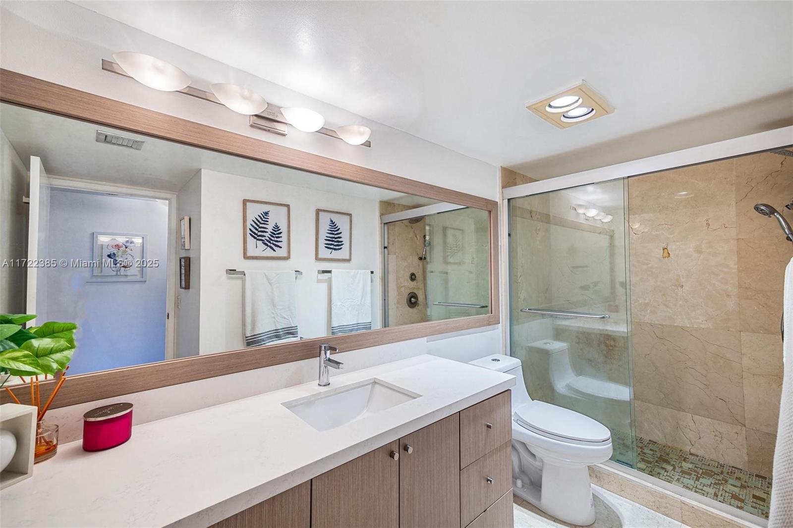 151 Crandon Blvd # 230