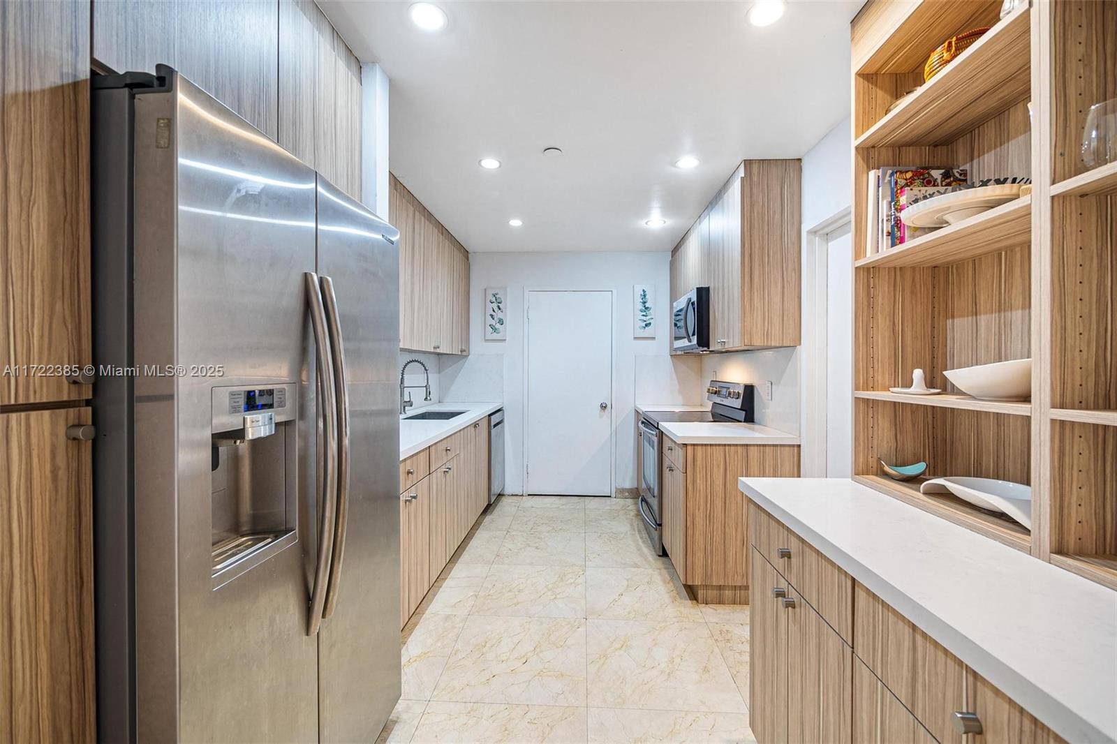 151 Crandon Blvd # 230