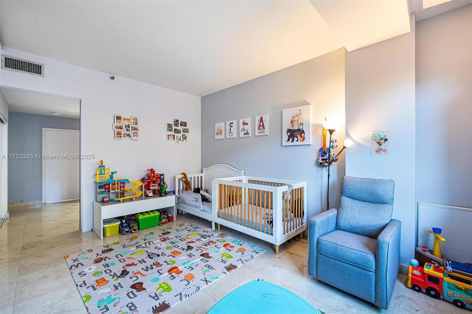 151 Crandon Blvd # 230