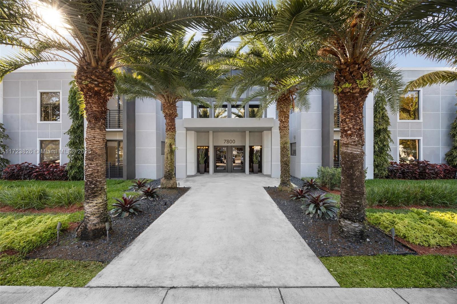 7800 SW 57th Ave # 302A