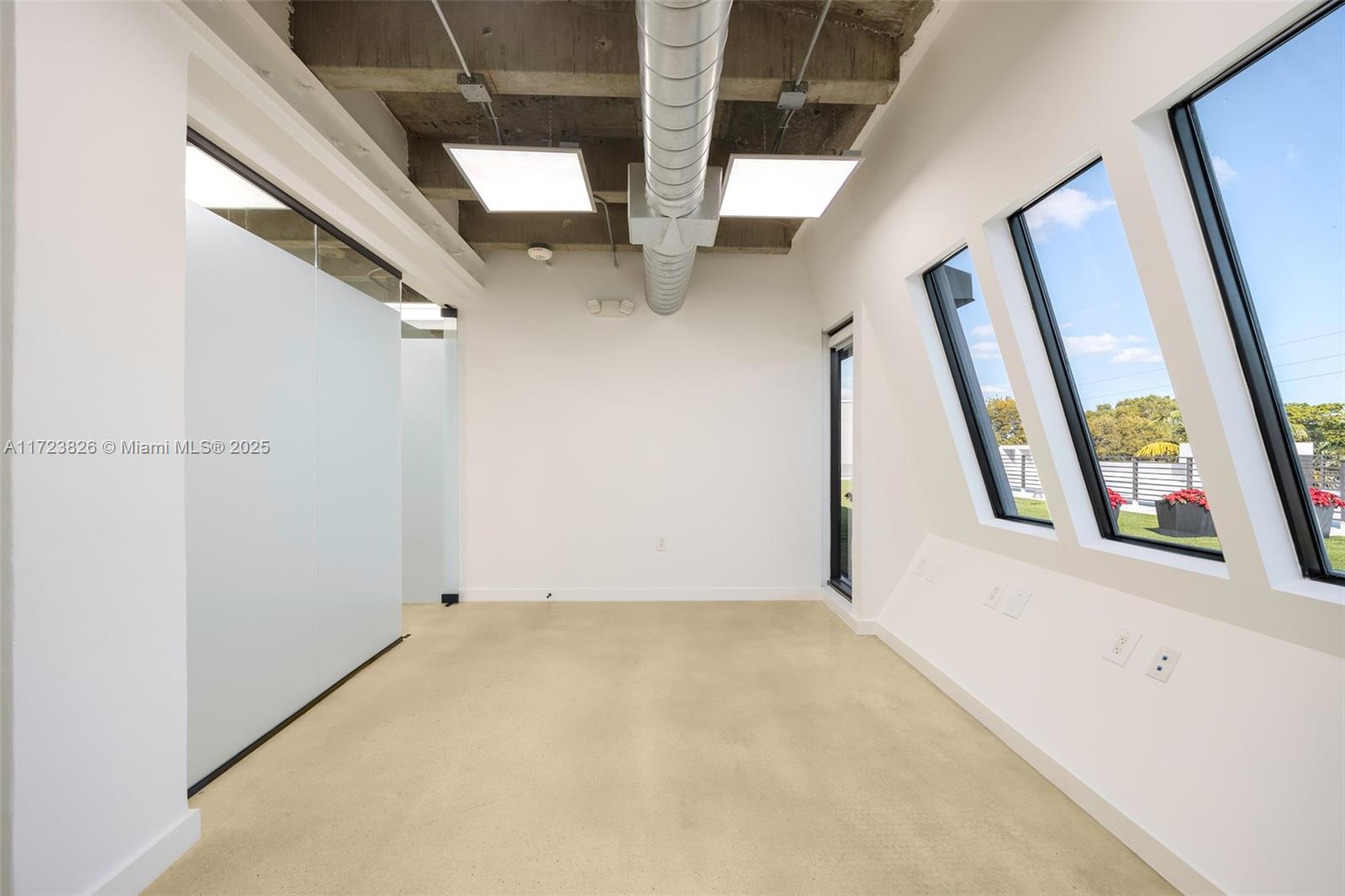 7800 SW 57th Ave # 302A