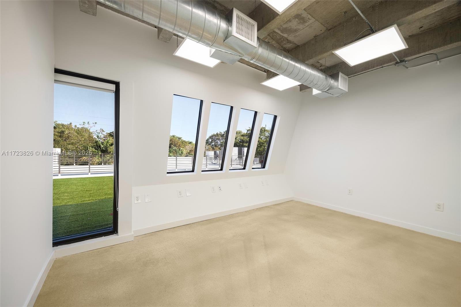 7800 SW 57th Ave # 302A