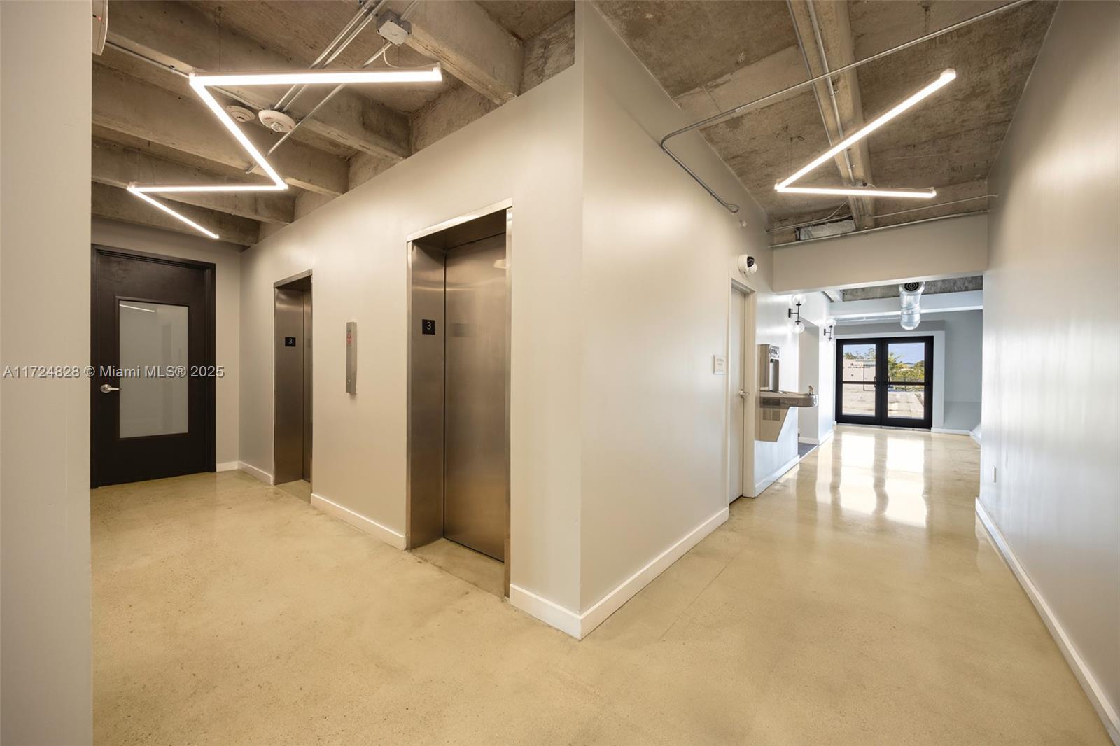 7800 SW 57th Ave # 302C