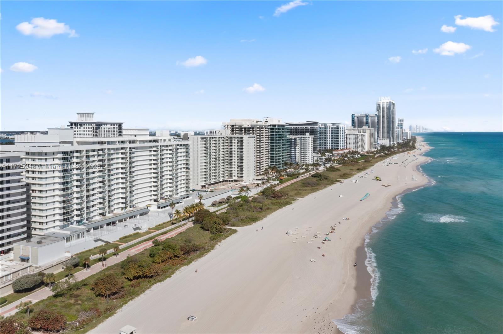 5601 Collins Ave # M12