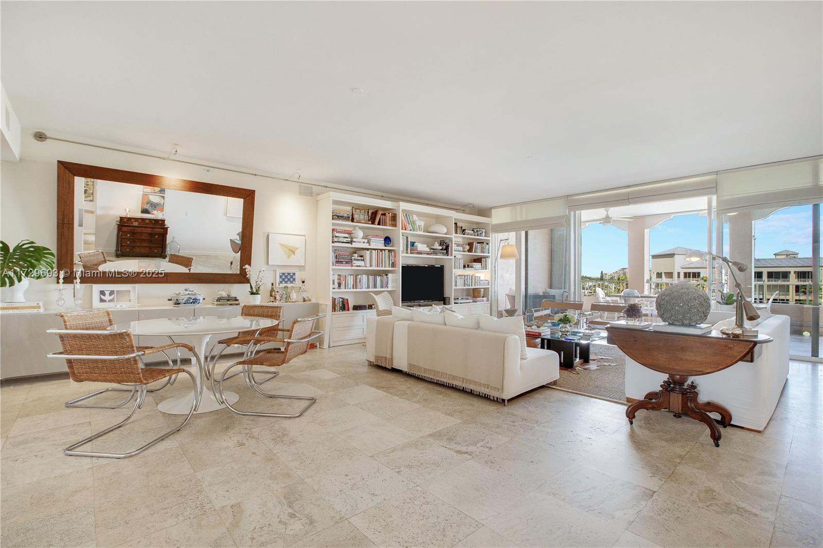 733 Crandon Blvd # 5 Unit: PH-5
