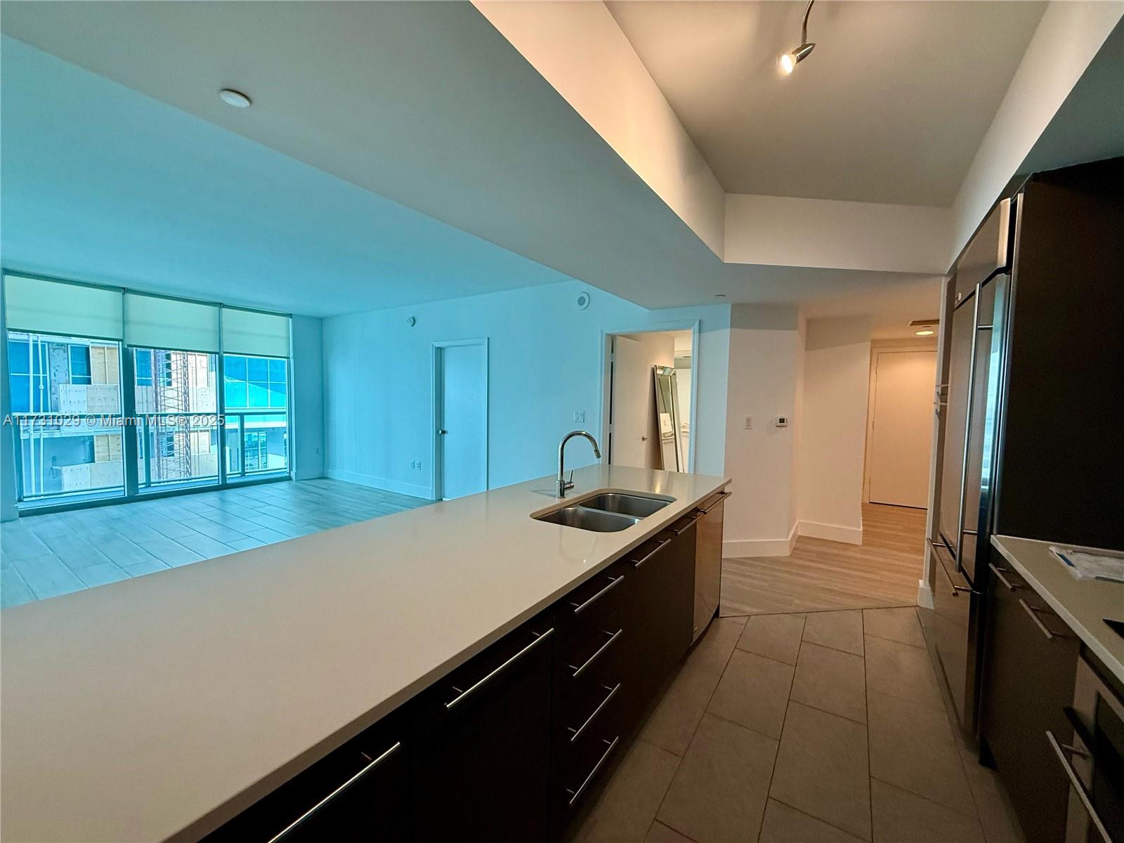 55 SE 6th St # 1405