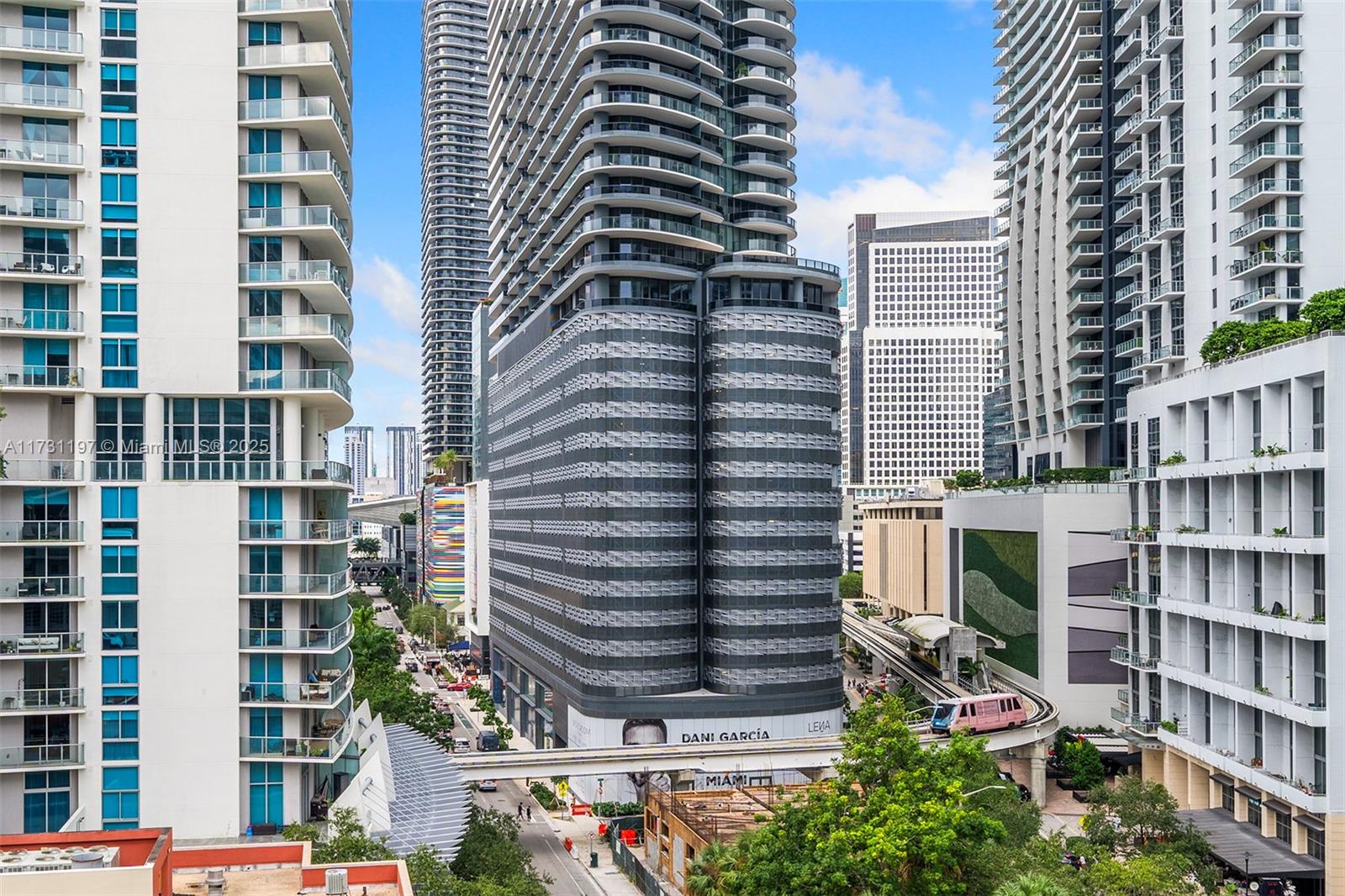 1250 S Miami Ave Unit: 1015