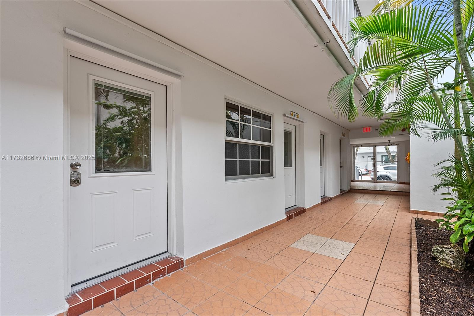 525 Meridian Ave # 102