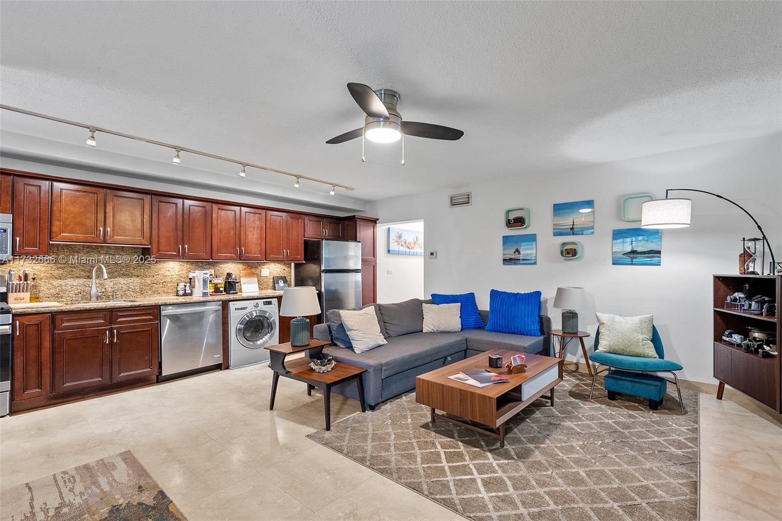 525 Meridian Ave # 102