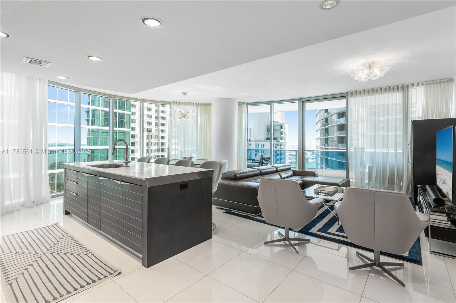 200 Biscayne Boulevard Way # 4101