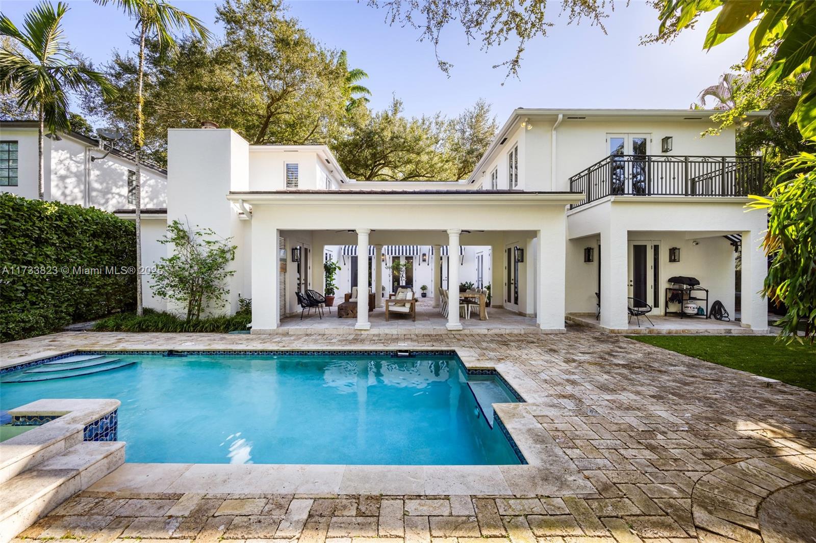 7260 Erwin Rd
