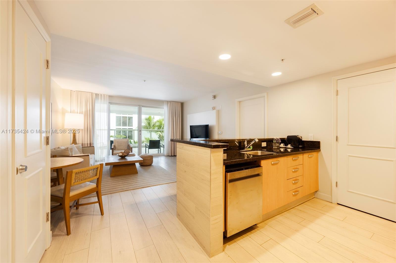 505 N Fort Lauderdale Beach Blvd Unit: 222