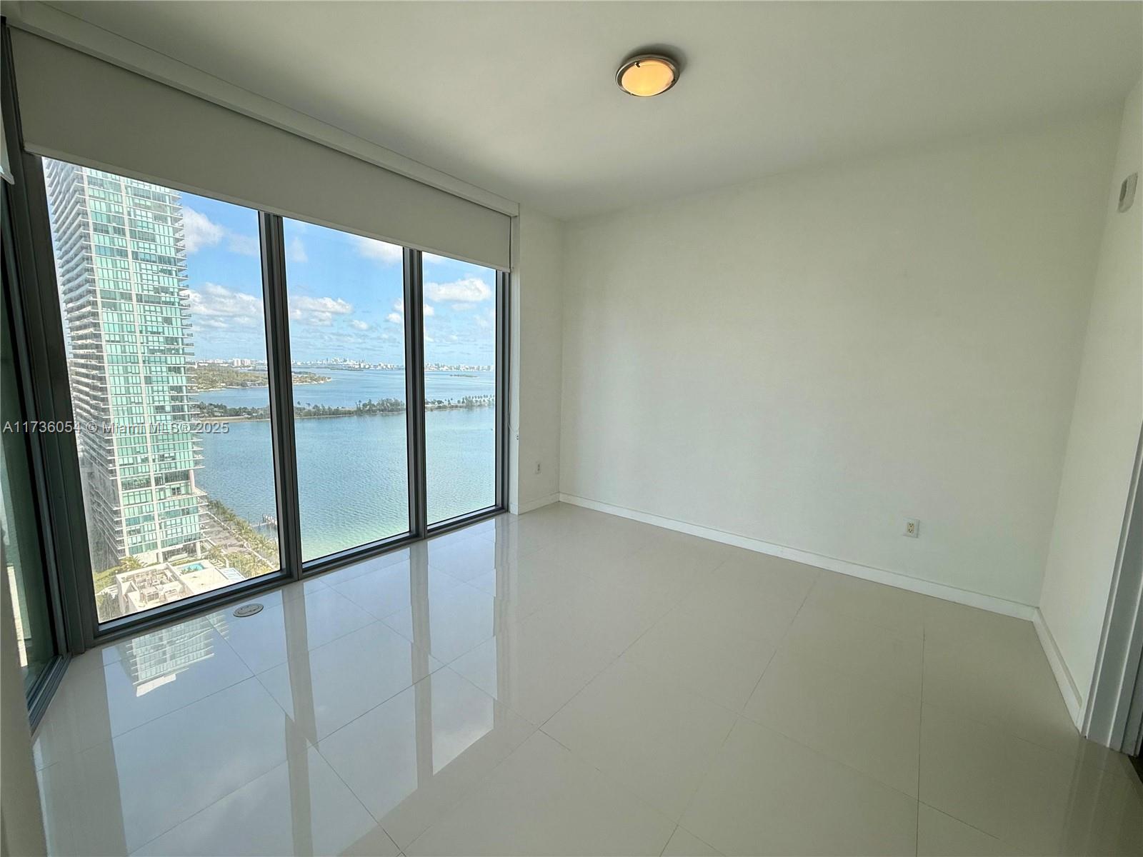 2900 NE 7th Ave # 2101