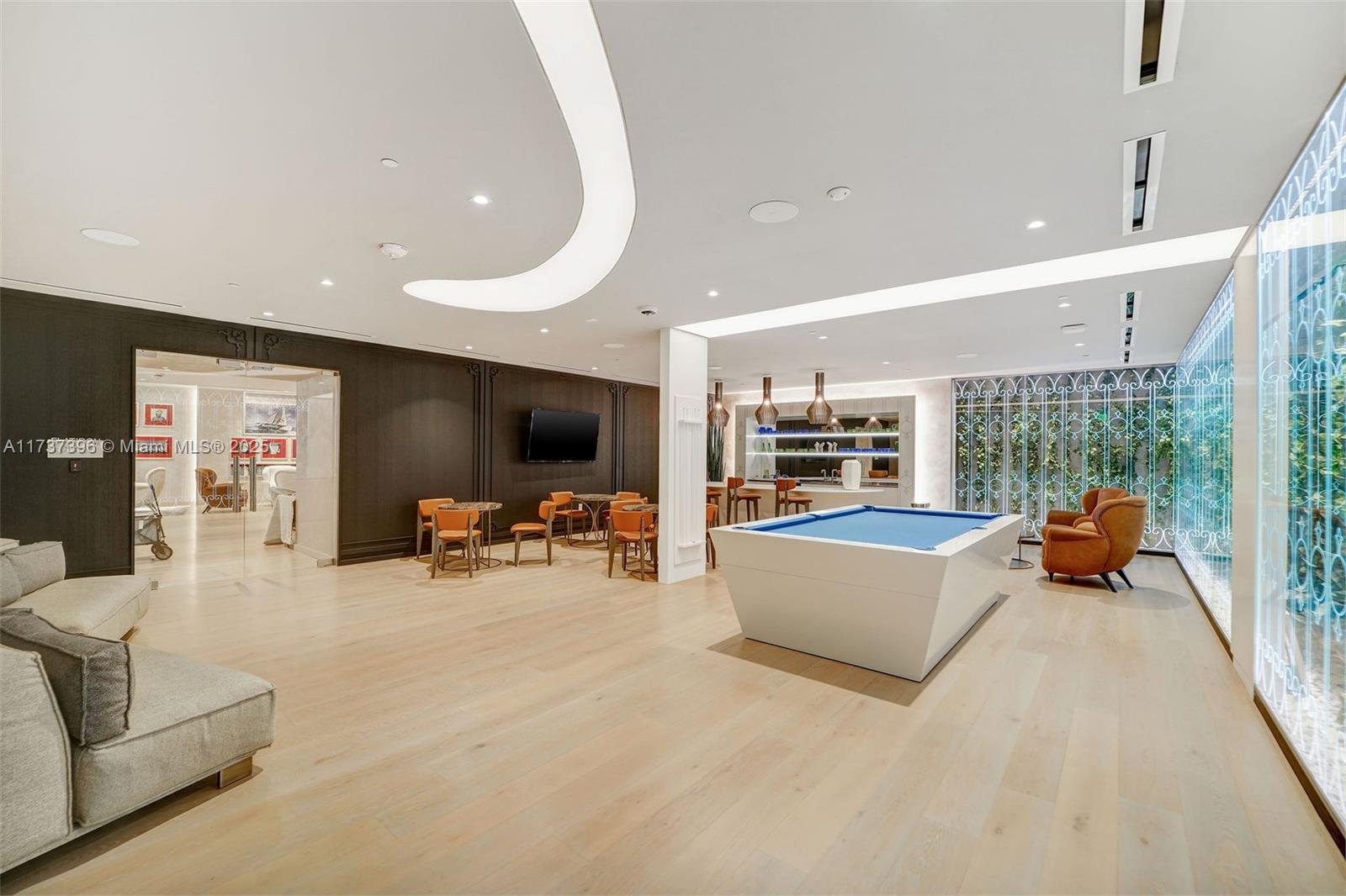 1000 Brickell Plaza Unit: PH5002