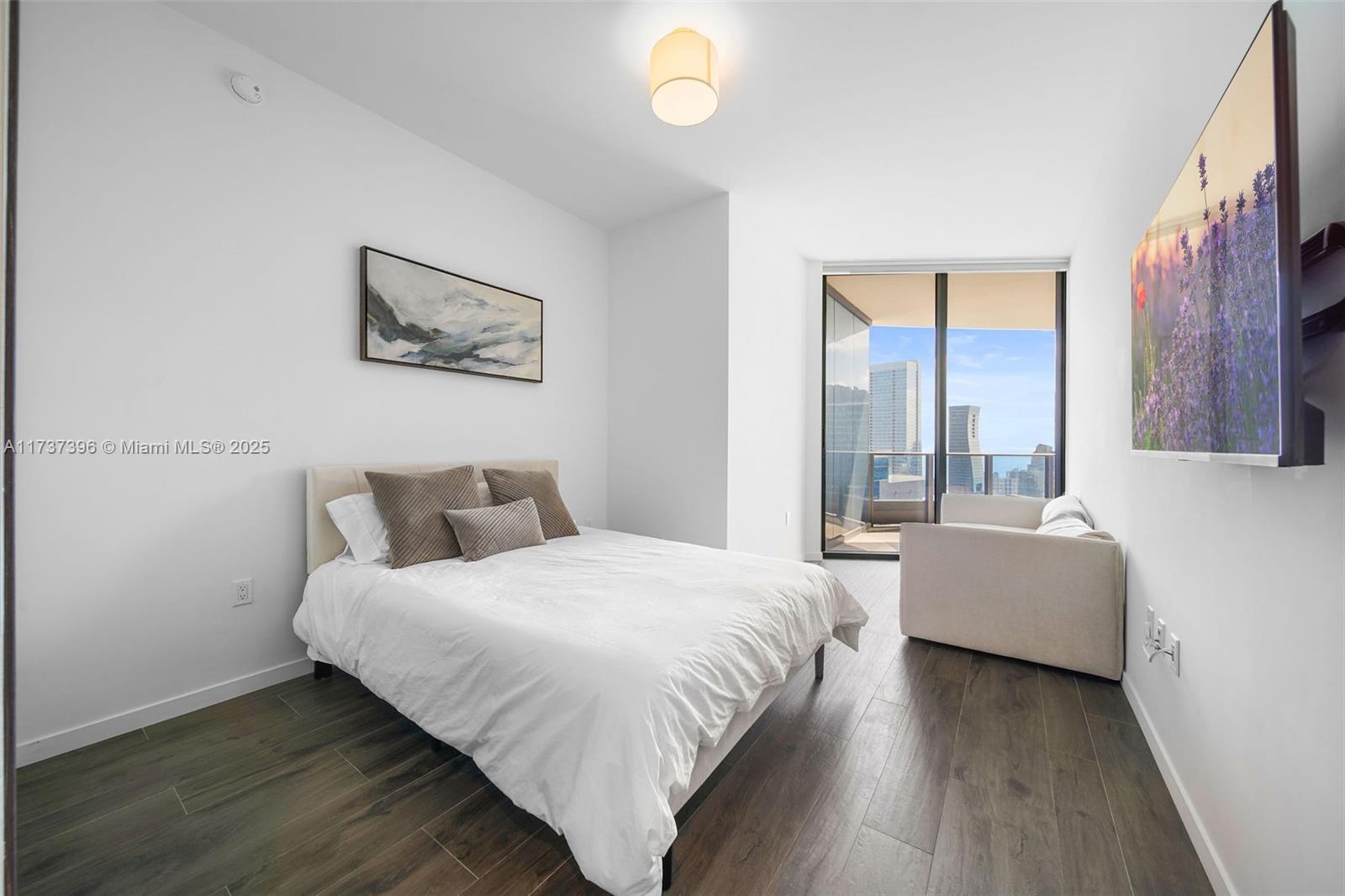 1000 Brickell Plaza Unit: PH5002