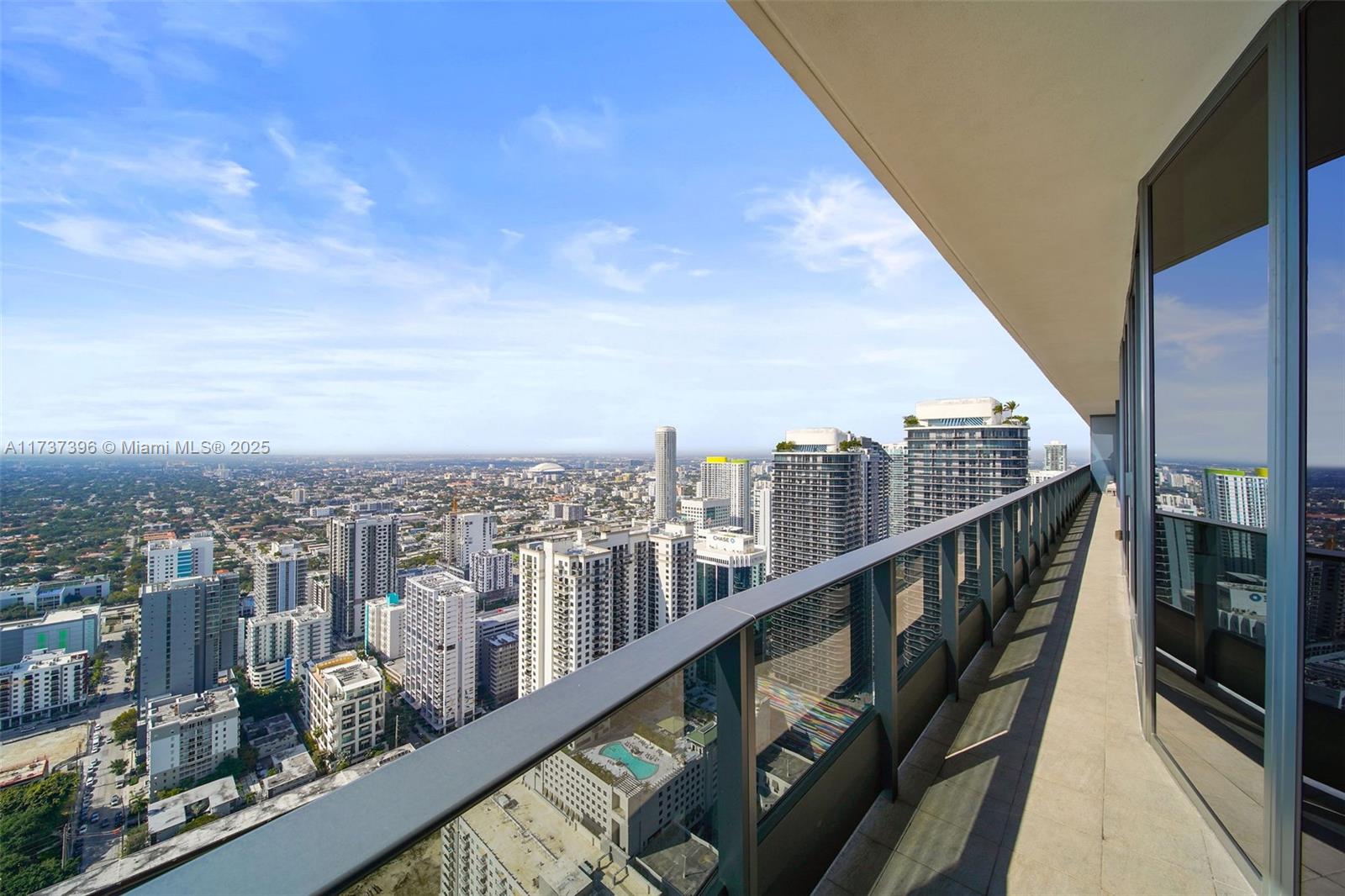 1000 Brickell Plaza Unit: PH5002