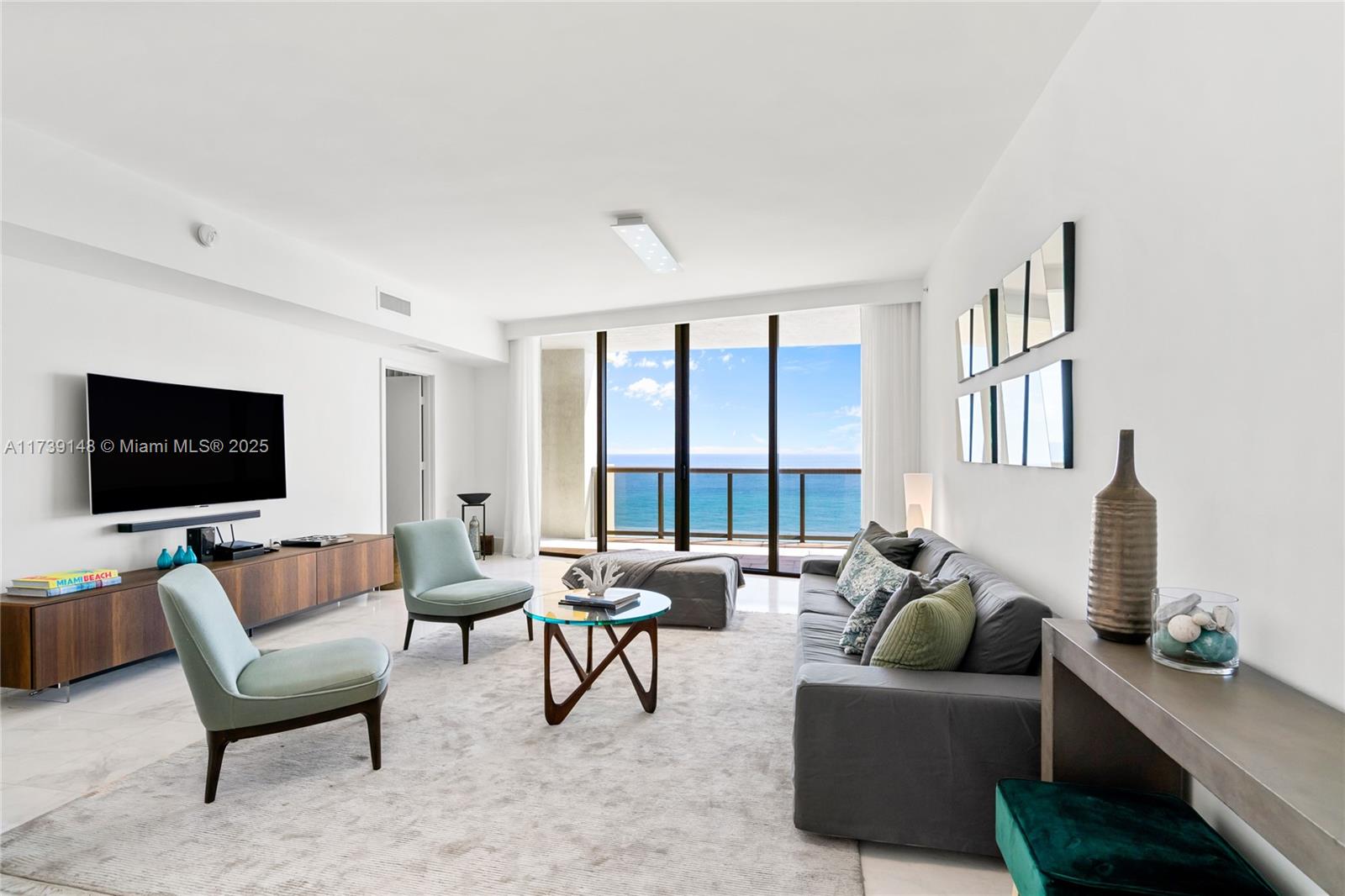 16275 Collins Ave # 1501