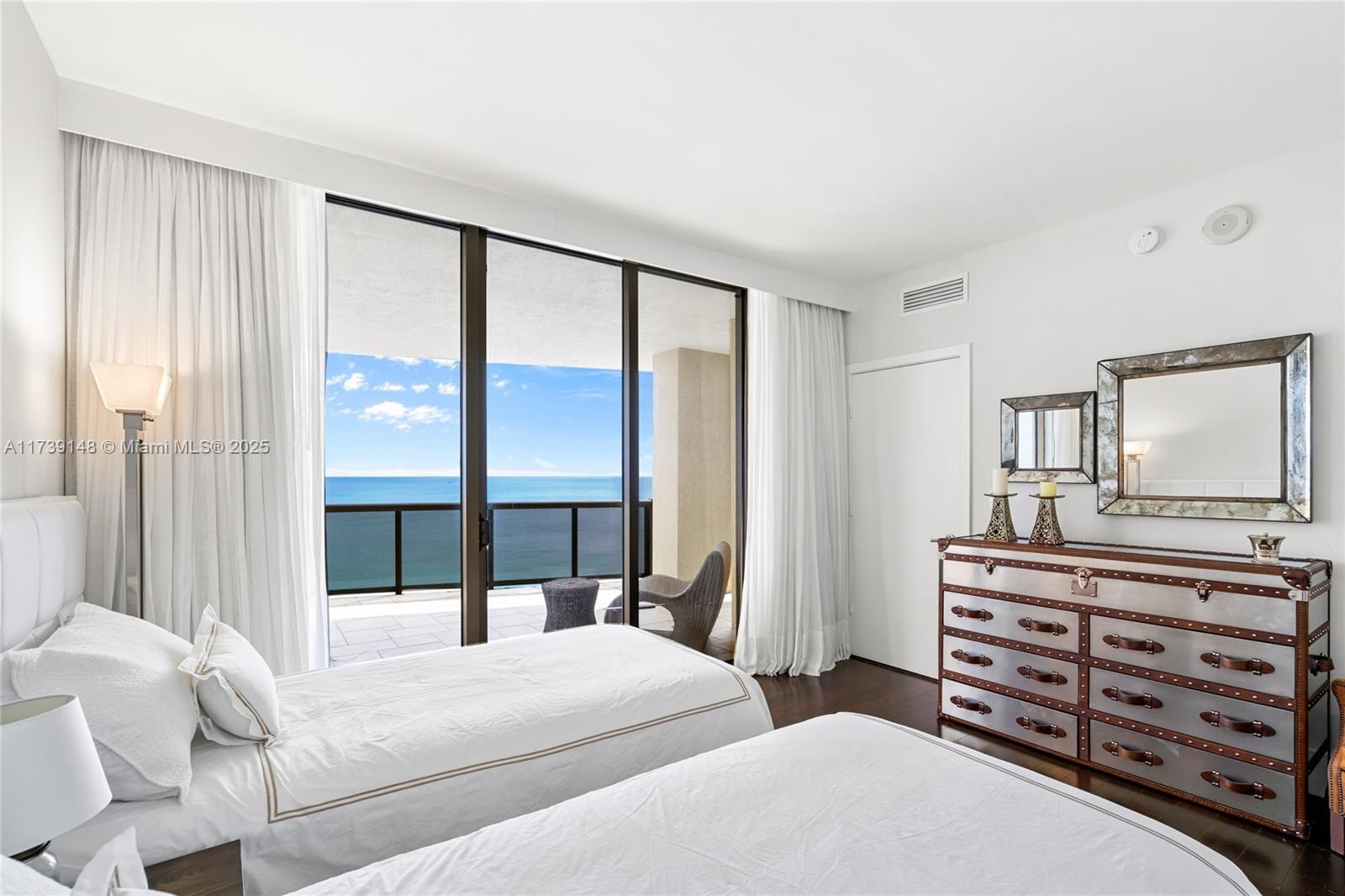 16275 Collins Ave # 1501