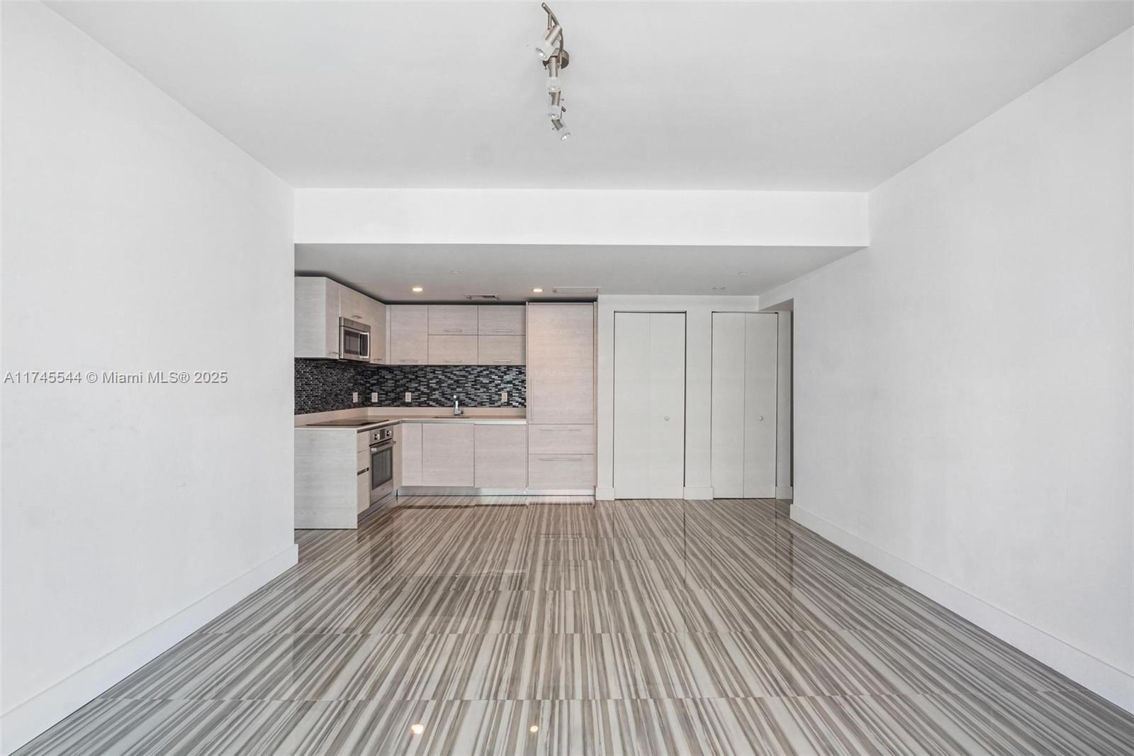1300 S Miami Ave Unit: 4407