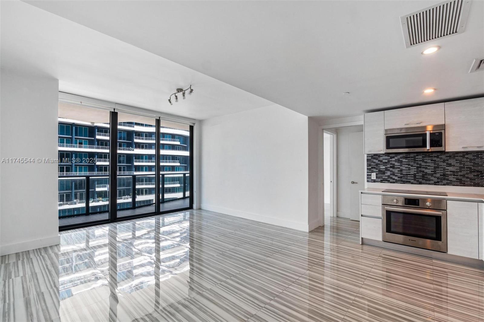 1300 S Miami Ave Unit: 4407