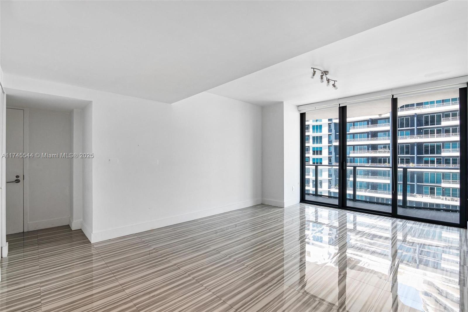 1300 S Miami Ave Unit: 4407