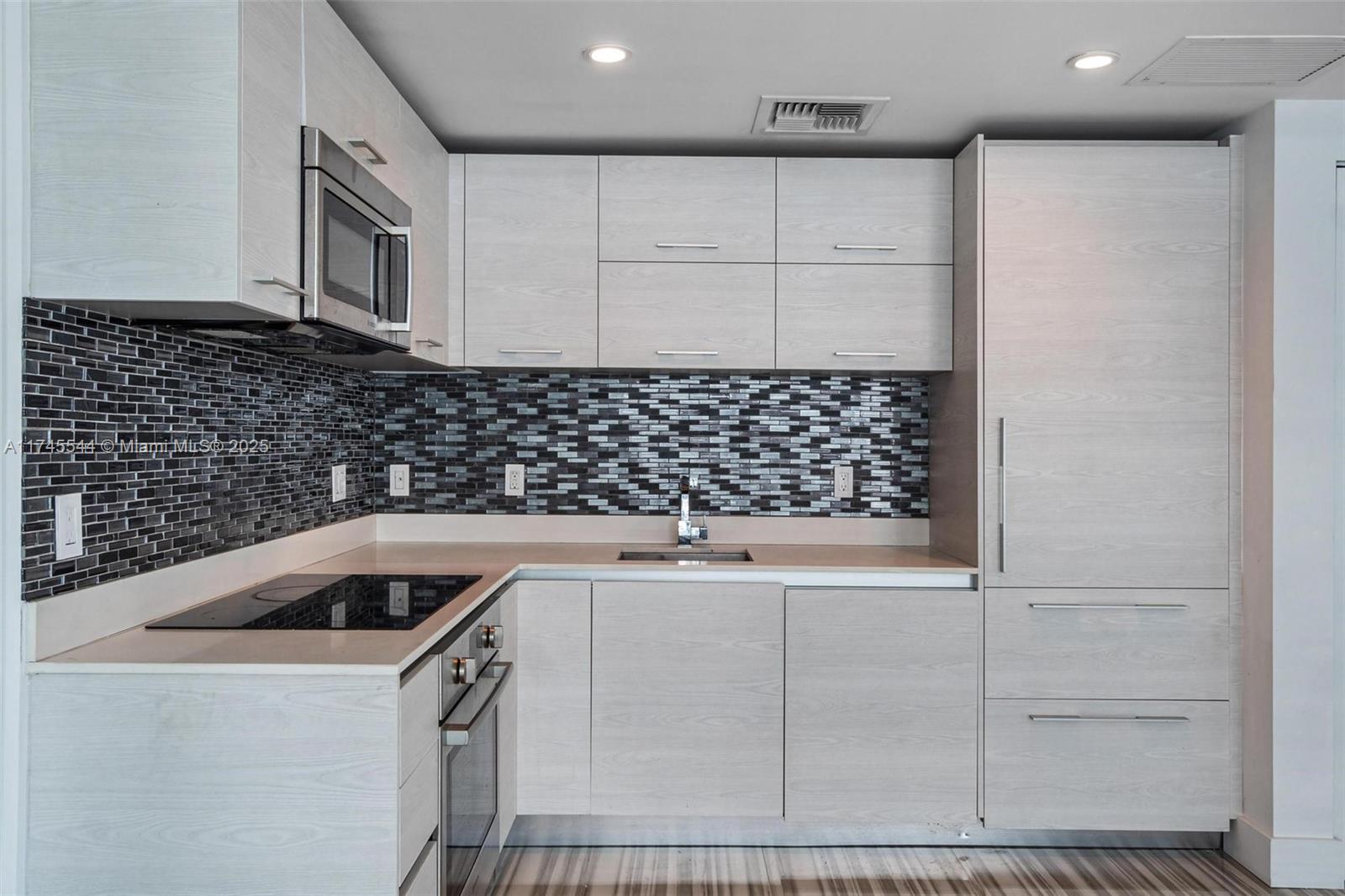 1300 S Miami Ave Unit: 4407
