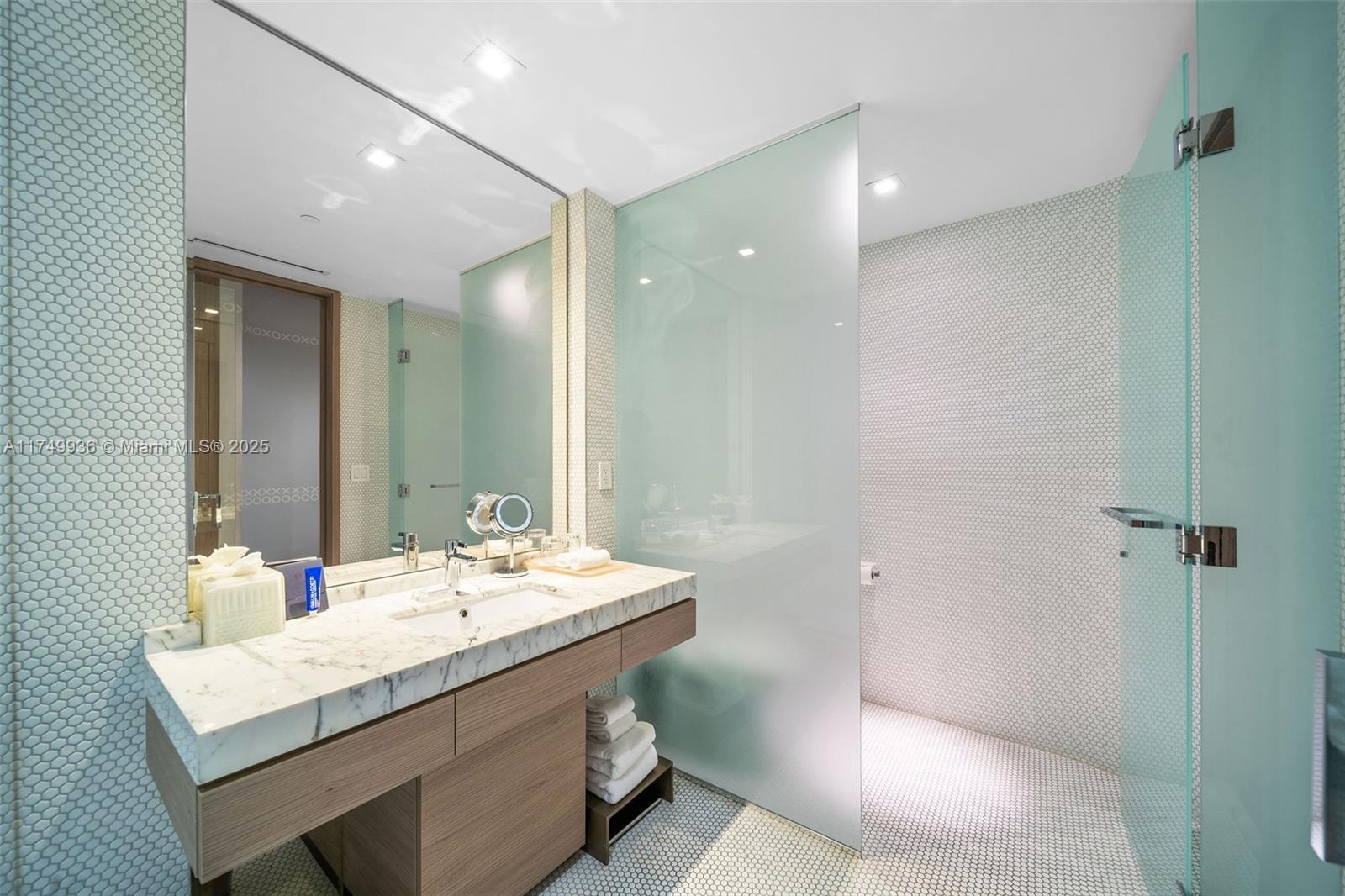 801 S Miami Ave Unit: 610