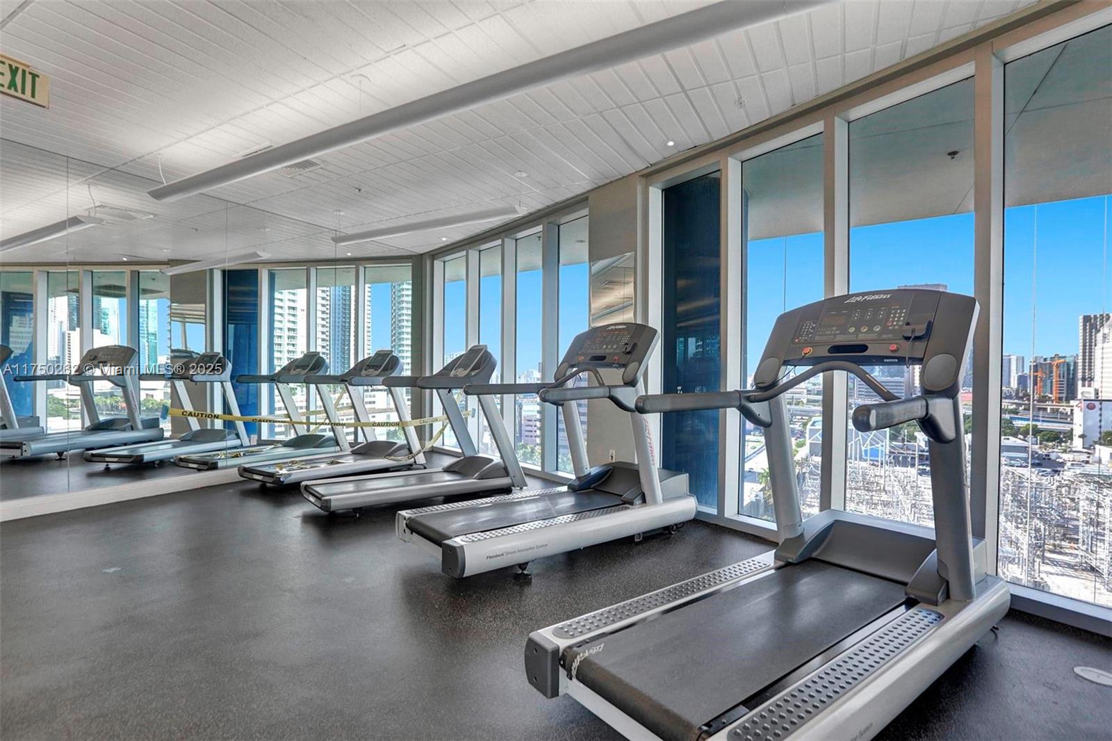 185 SW 7th St # 2100