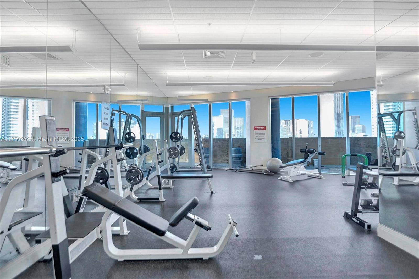 185 SW 7th St # 2100