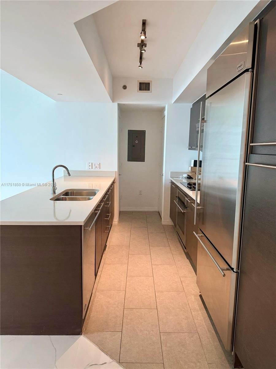55 SE 6th St # 1603
