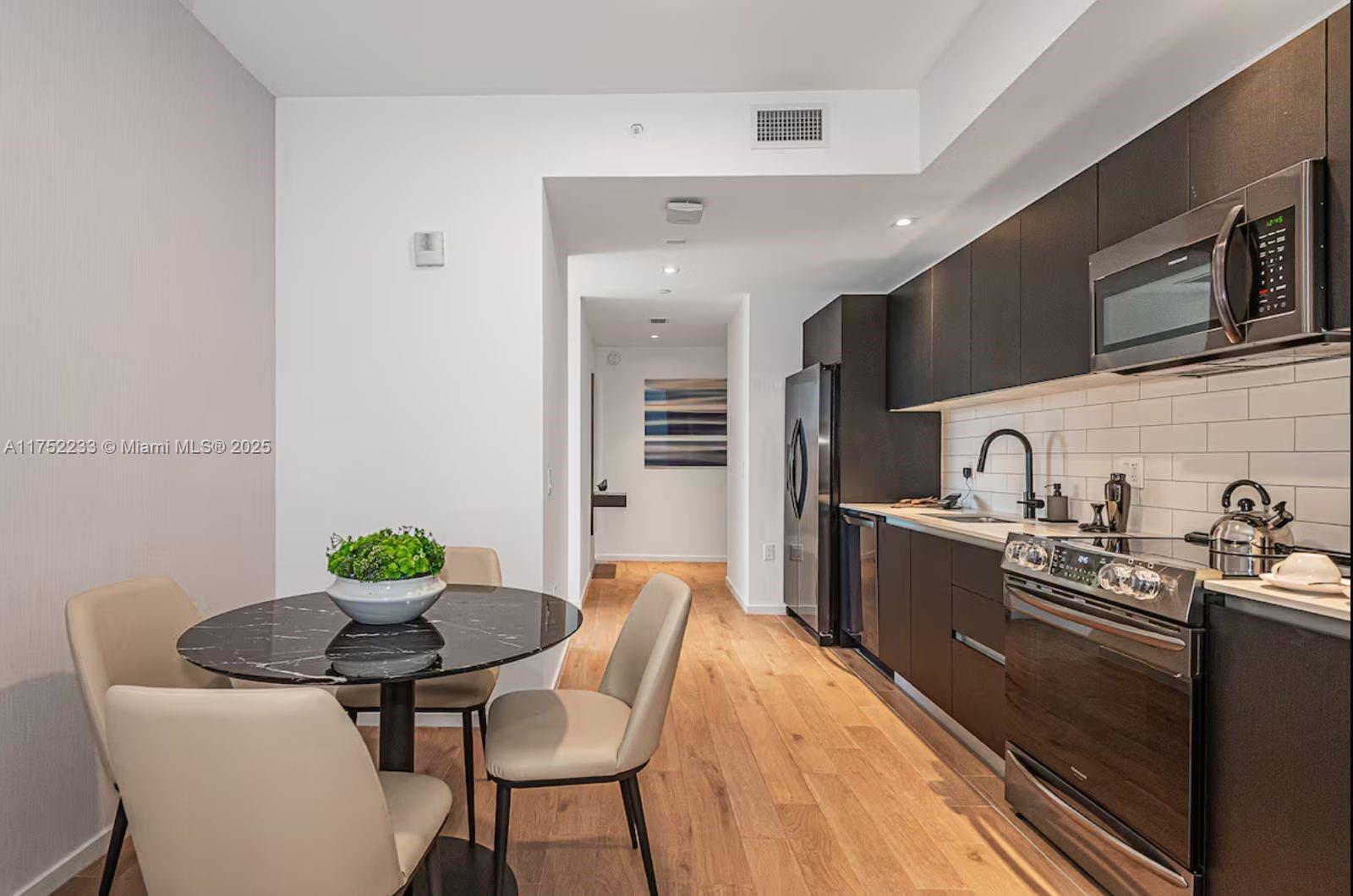 398 NE 5th St # 4511