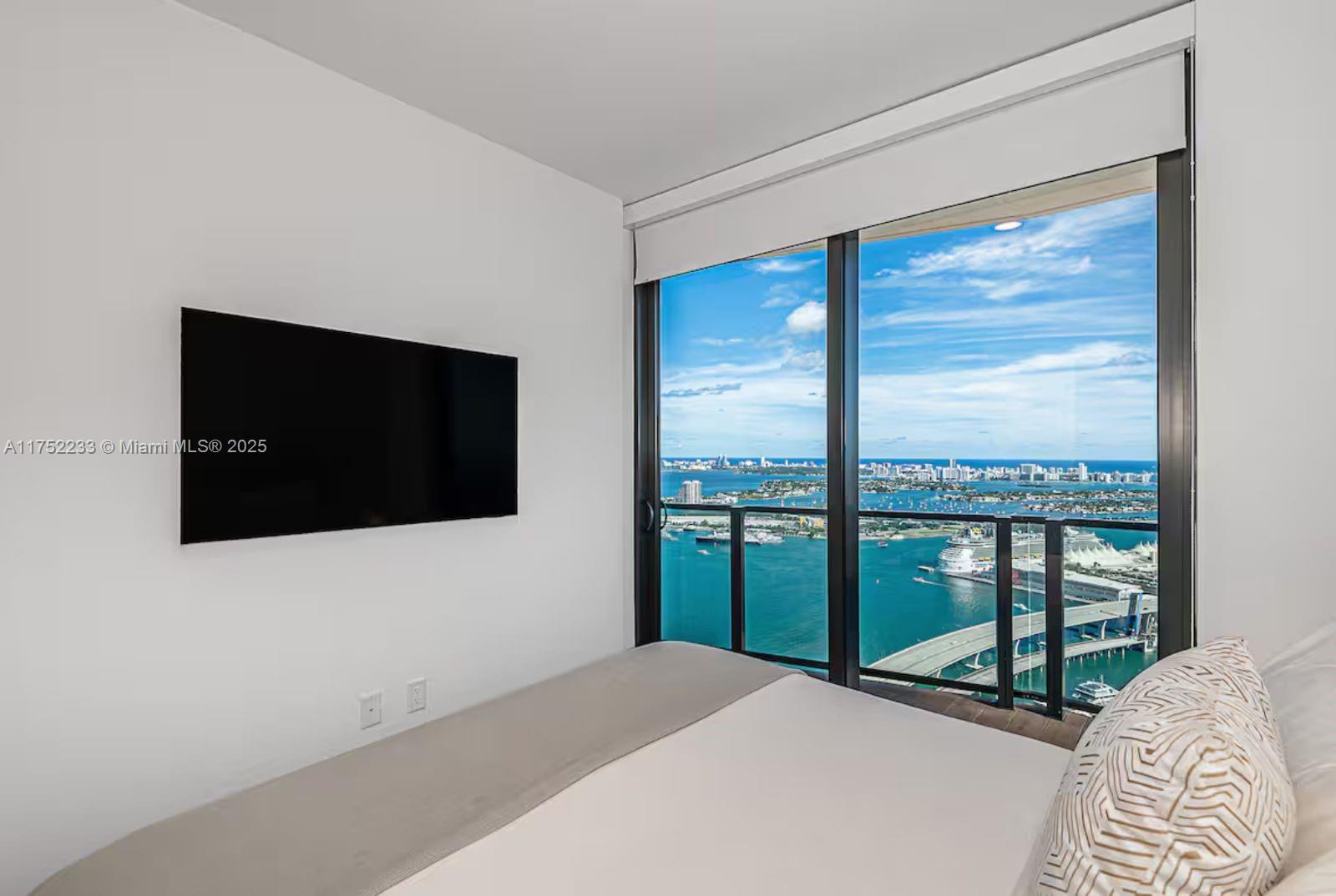 398 NE 5th St # 4511