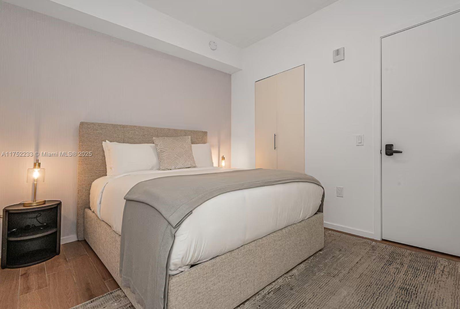 398 NE 5th St # 4511