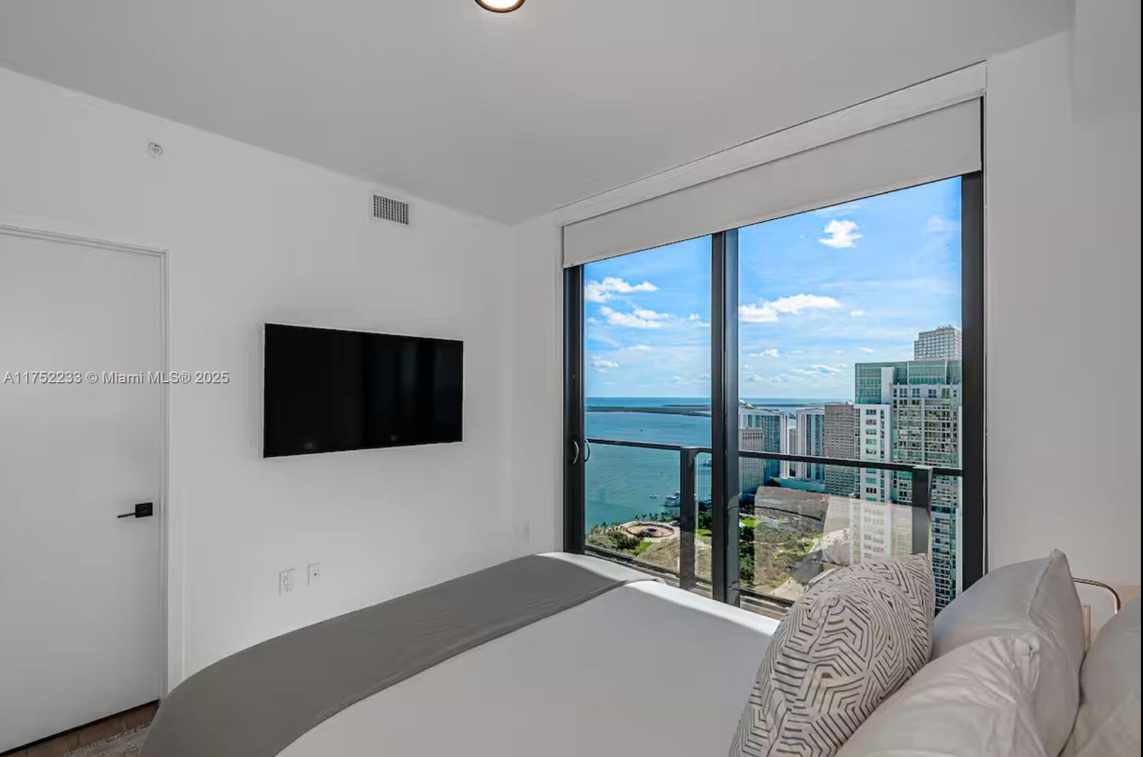 398 NE 5th St # 4511