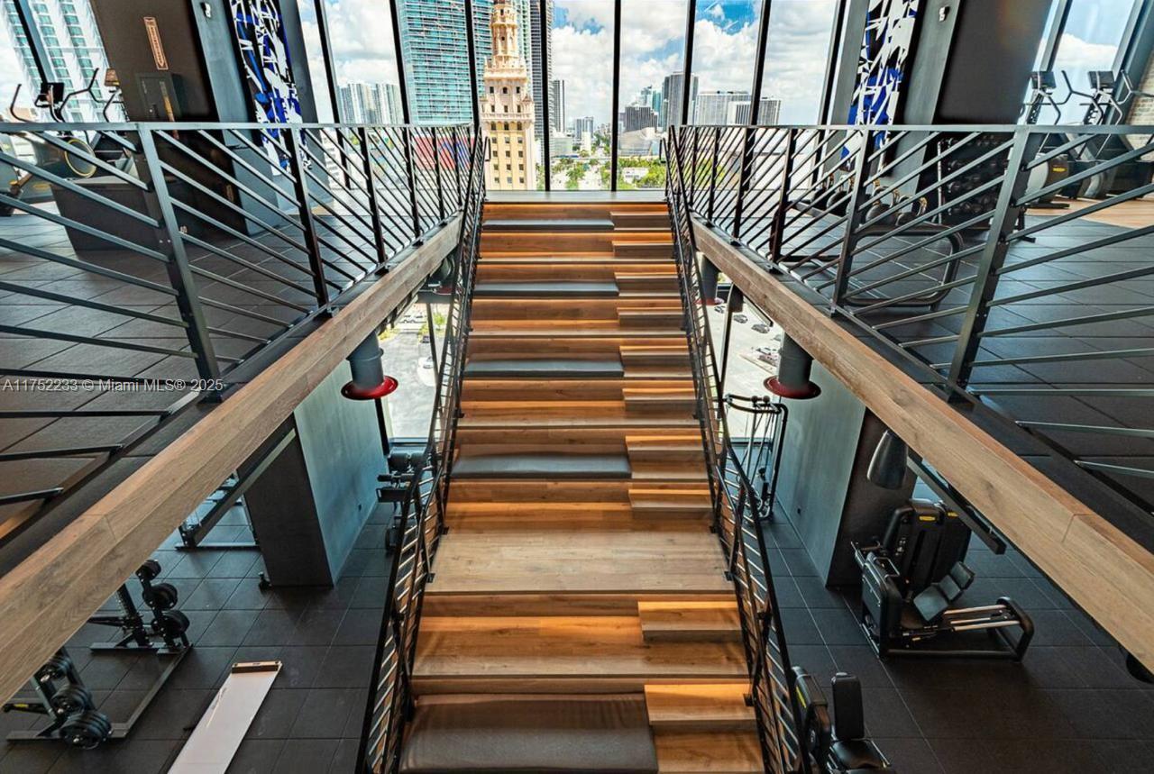 398 NE 5th St # 4511