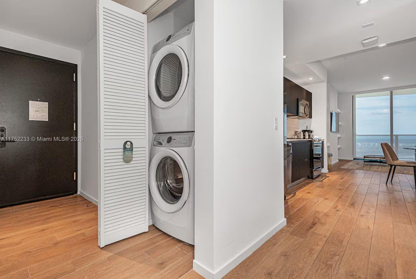 398 NE 5th St # 4511