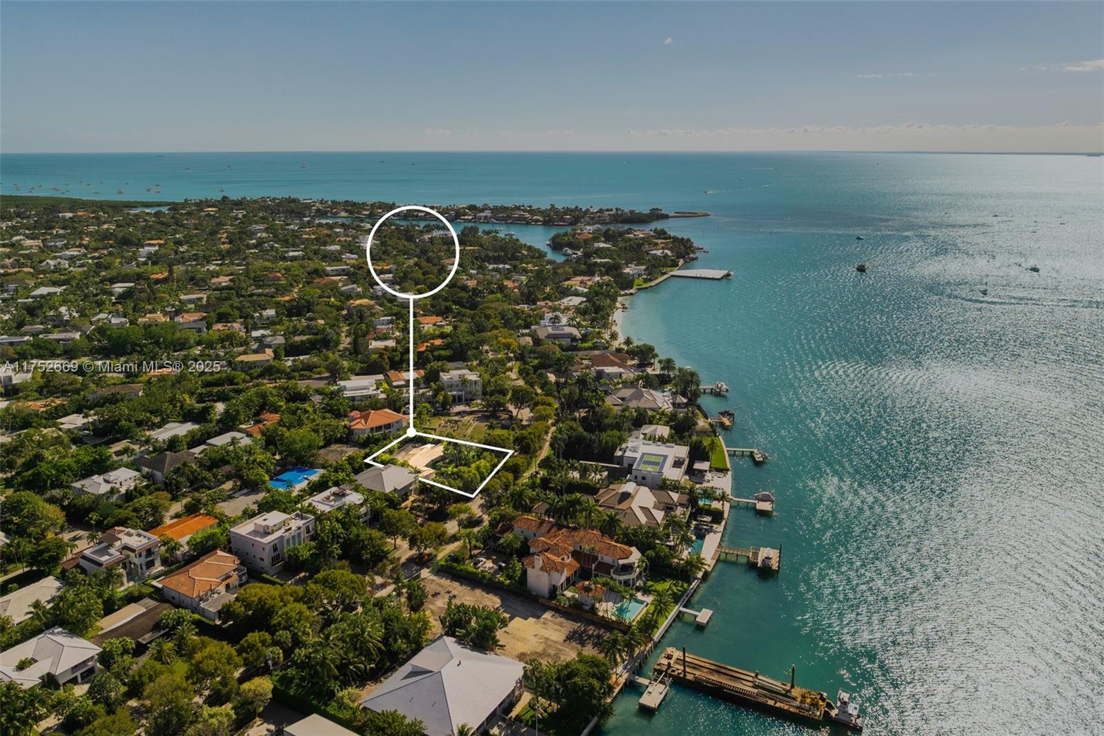 335 Harbor Dr