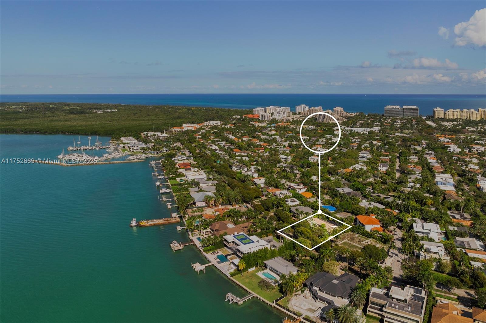 335 Harbor Dr