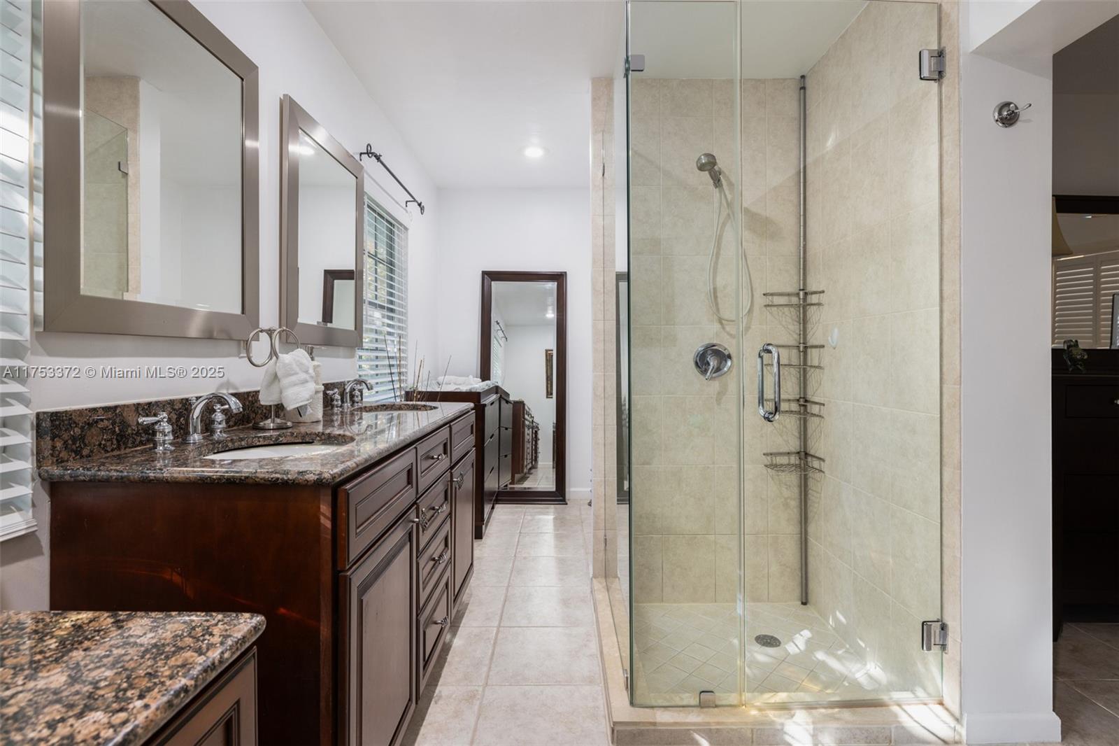 5400 N Ocean Blvd # 39