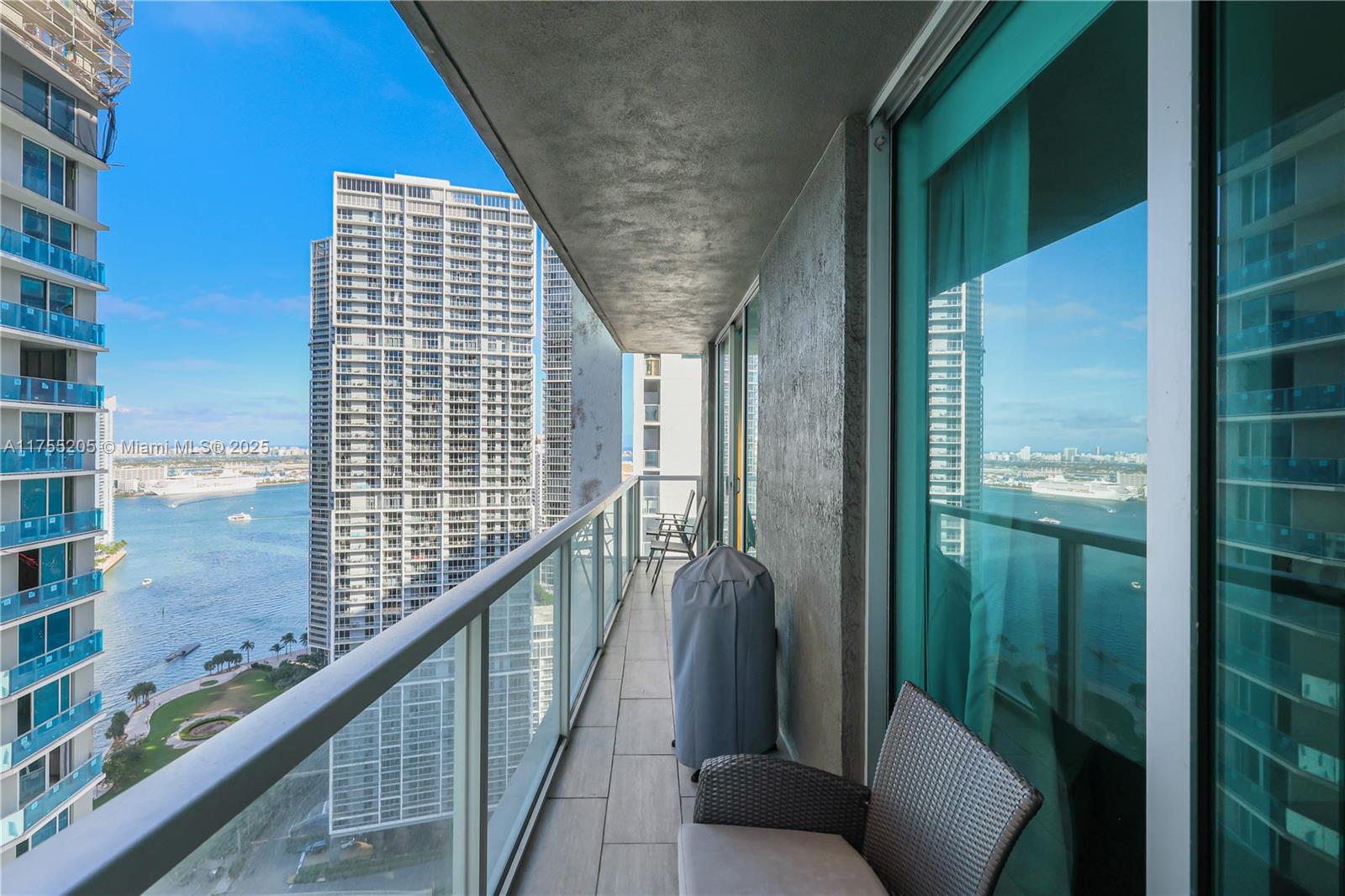 55 SE 6th St # 3407